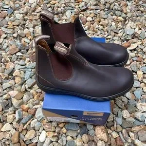 Blundstone 550 - Size 12 AUS/UK 13 USA - Walnut Blundstone 550 Walnut Brown Premium Leather In Unisex Brown  main image 2